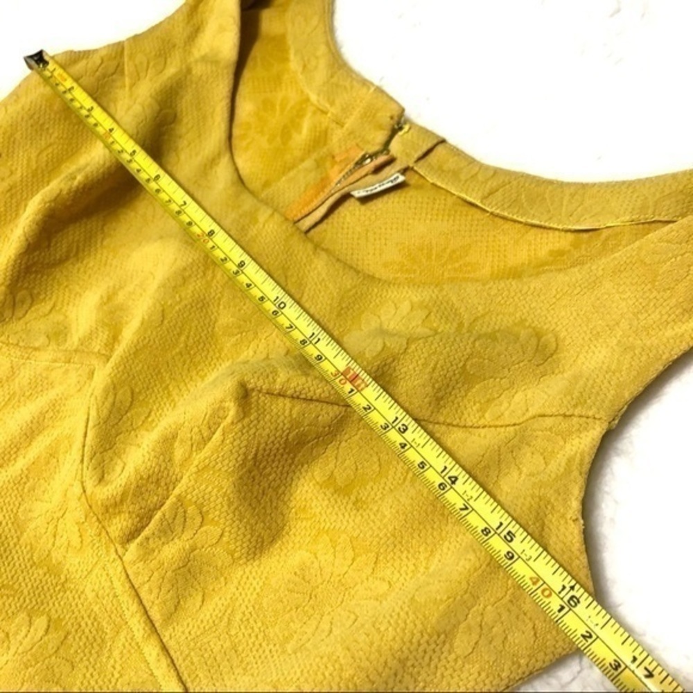 Vintage handmade 60s embossed floral mustard yellow dress and hat medium - Picture 12 of 15